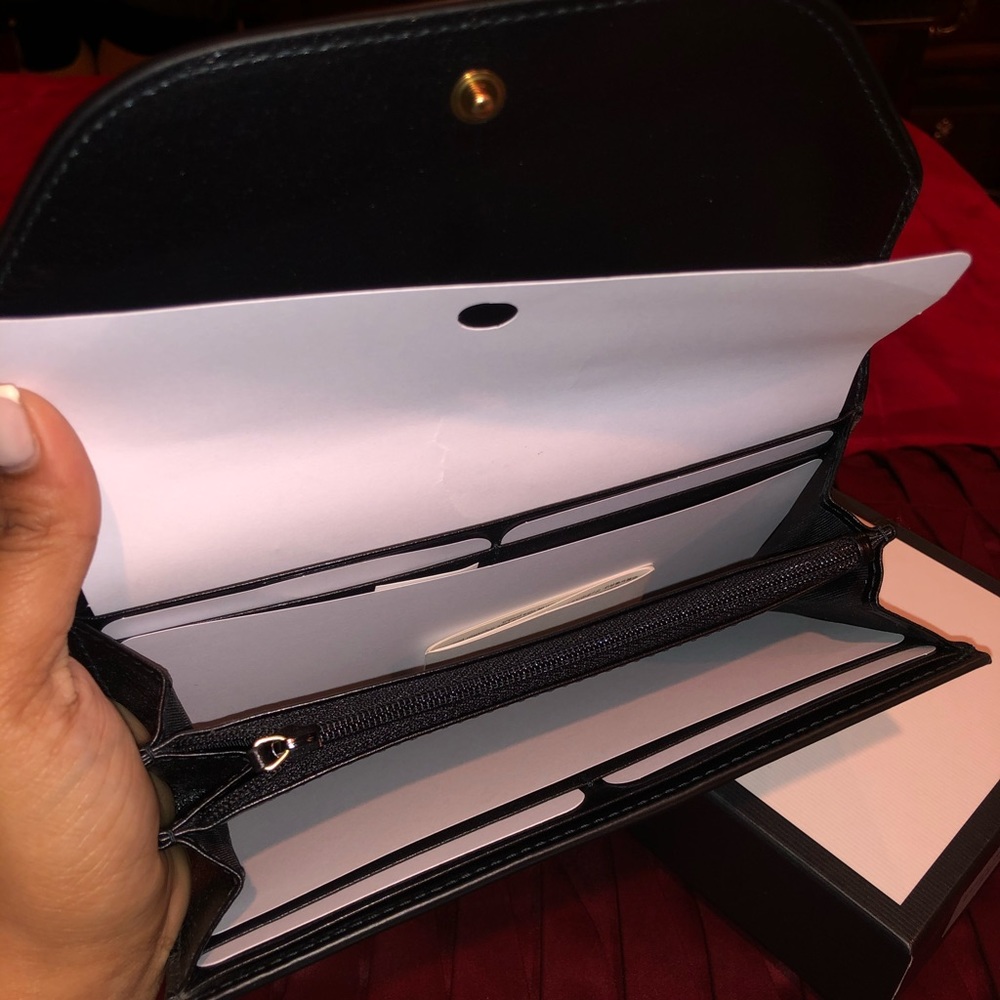 Gucci Wallet - Picture 6 of 6
